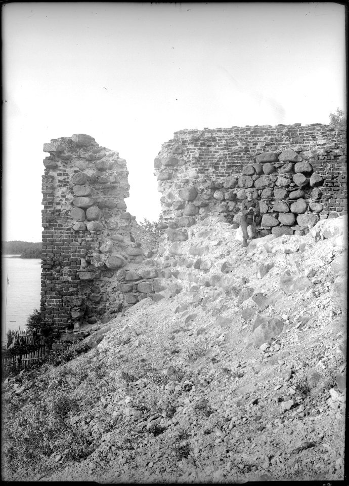 Trocki zamak. Троцкі замак (H. Poddębski, 1914-28) (2)