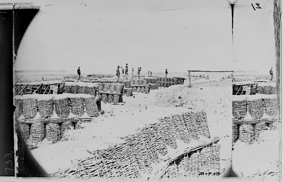 Troops at Fort Sedgwick, Va - NARA - 525138
