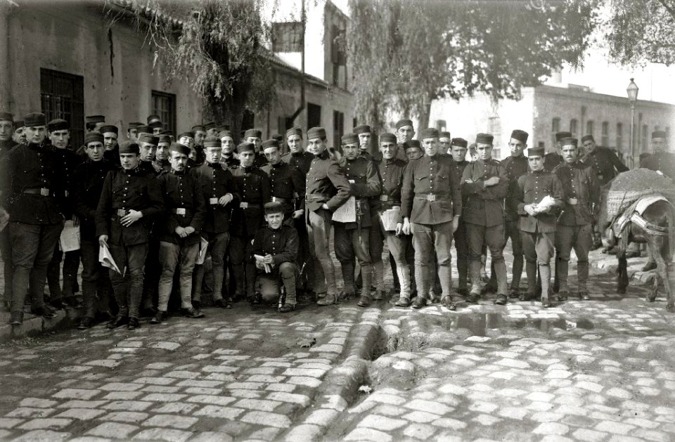 Tropas en la guerra de África (10 de 37) - Fondo Car-Kutxa Fototeka
