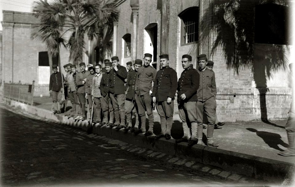 Tropas en la guerra de África (8 de 37) - Fondo Car-Kutxa Fototeka
