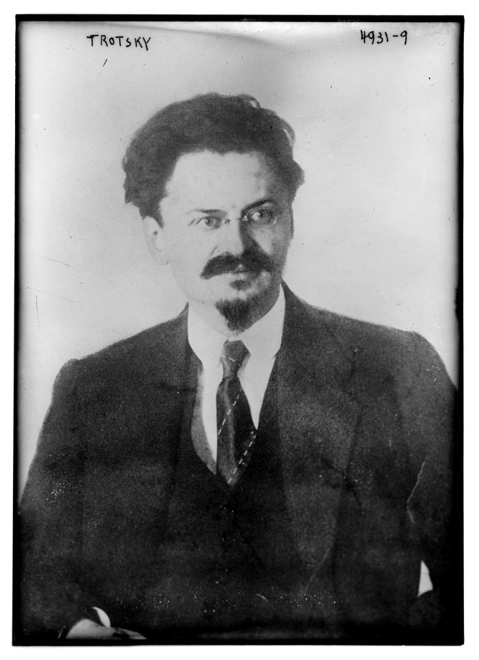 Trotsky LCCN2014709057