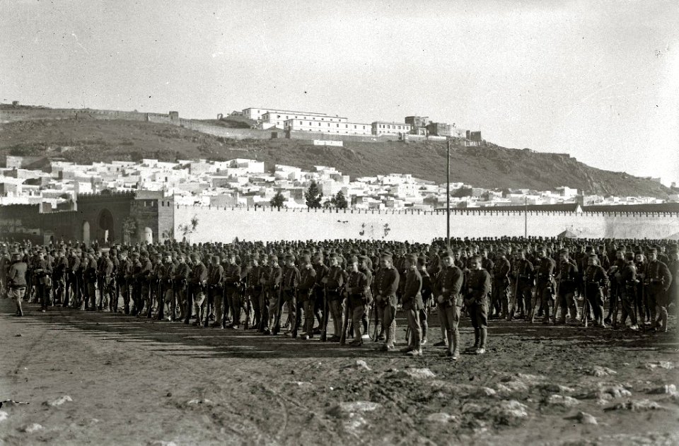 Tropas en la guerra de África (14 de 37) - Fondo Car-Kutxa Fototeka