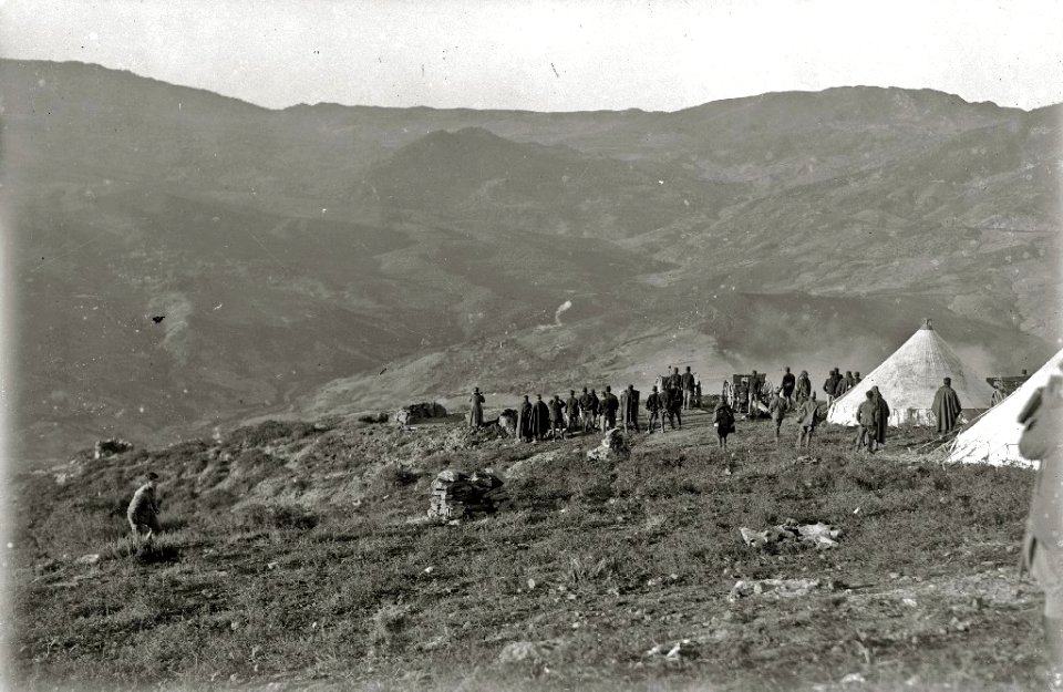Tropas en la guerra de África (26 de 37) - Fondo Car-Kutxa Fototeka