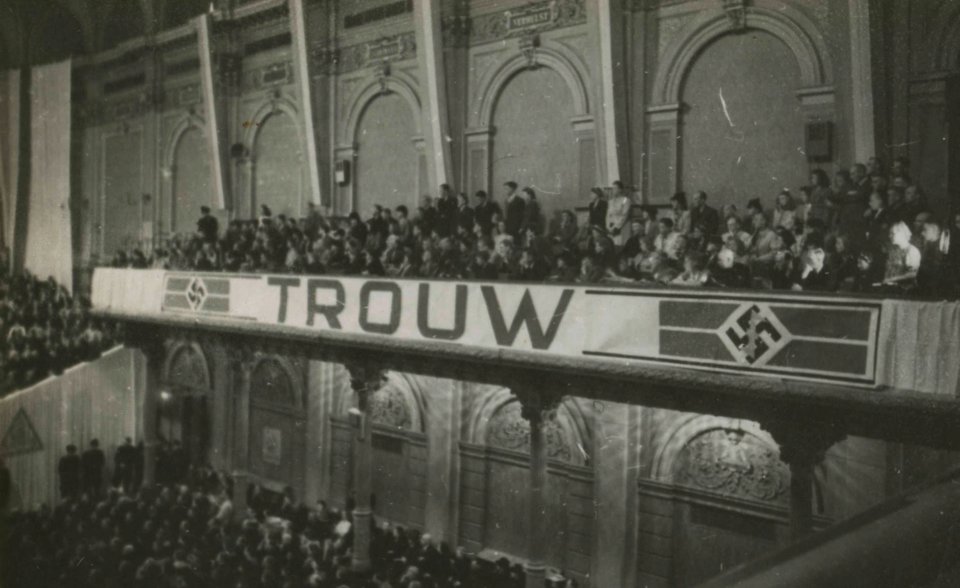 Trouwbetuiging aan den Führer - Fotodienst der NSB - NIOD - 156210