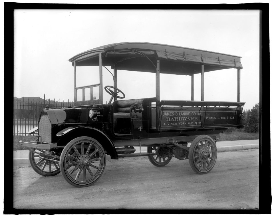 Truck- James B. Lambie Co., Inc., Hardware, 1415 New York Ave, N.W., Washington, D.C. LCCN2016824363