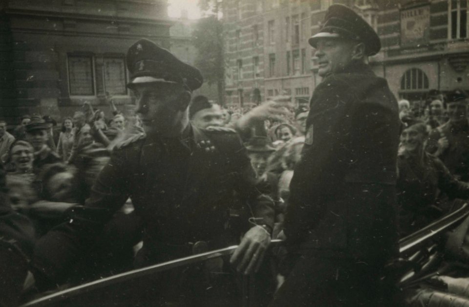Trouwbetuiging aan den Führer - Fotodienst der NSB - NIOD - 156220