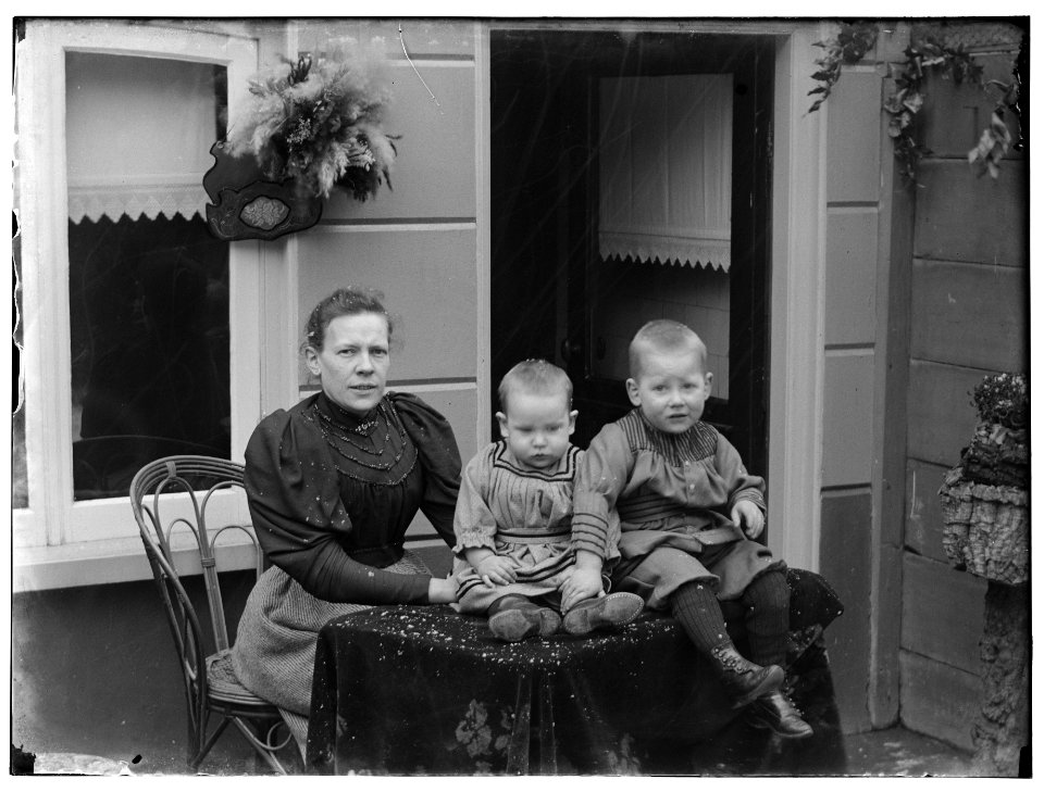 Truitje (Geertrui) Elskens-Kost (geb 1862 ) (max res)