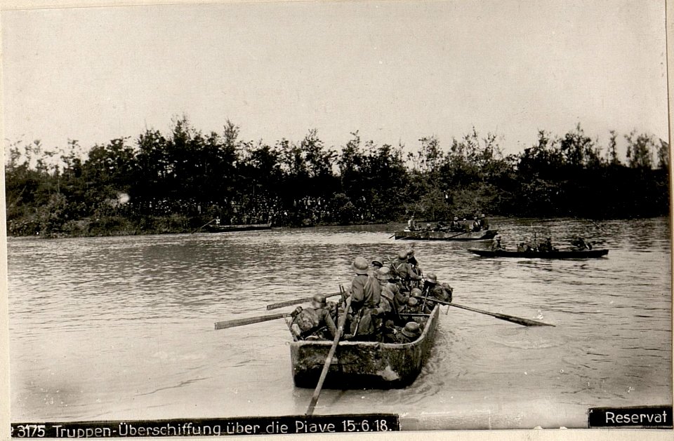Truppen-Überschiffung über die Piave 15.6.18. Reservat (BildID 15619611)