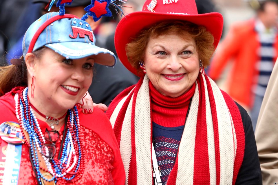 Trump supporters Deana Hurd (left) and Sharon Hurd traveled to Washington from Tennessee to attend the inauguration