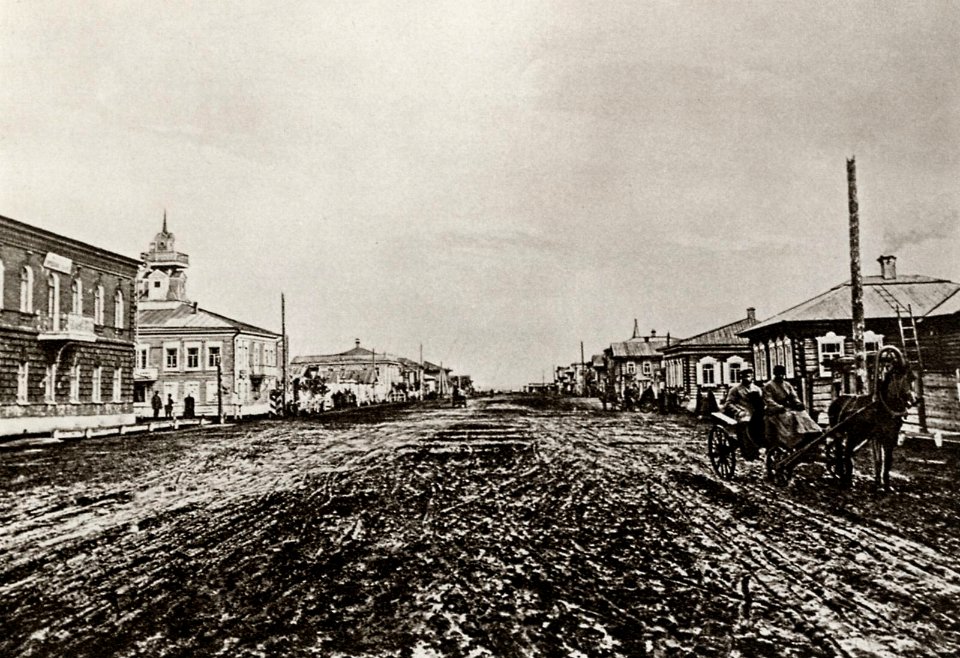 Tschechow, Anton - Die Hauptstraße der Stadt Mariinsk, Sibirien (Zeno Fotografie)