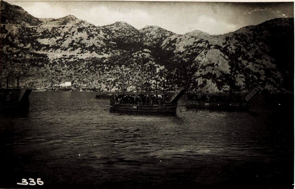 Truppentransporte am Skutarisee. (BildID 15571913)