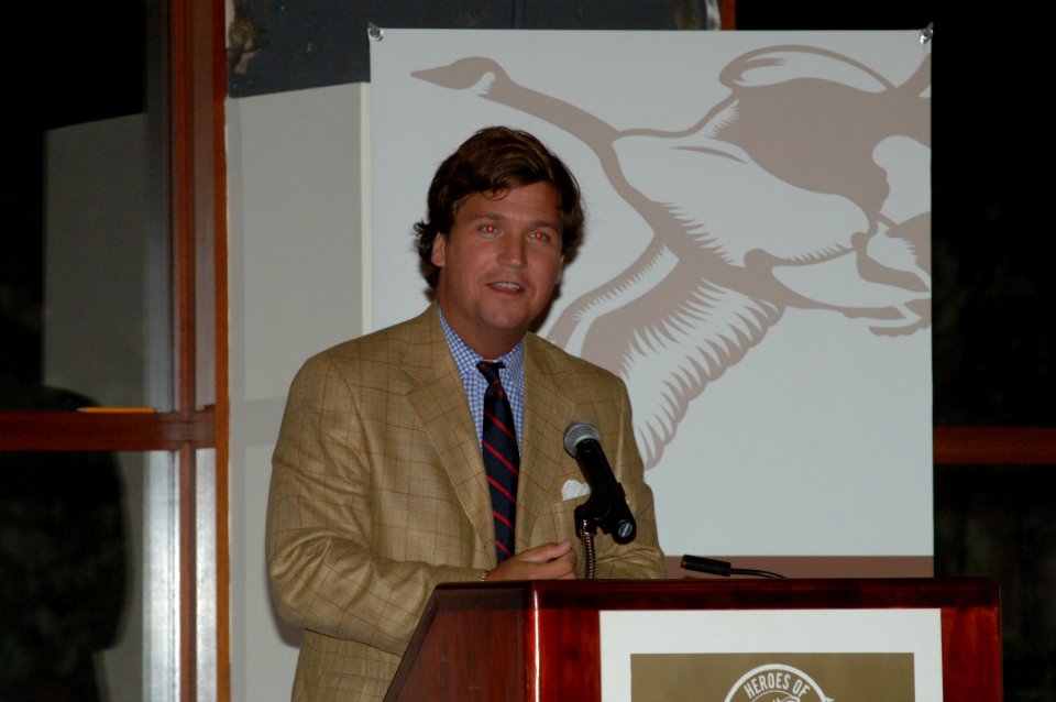 Tucker Carlson speaks at the American Museum of Natural History, 2007 (1)