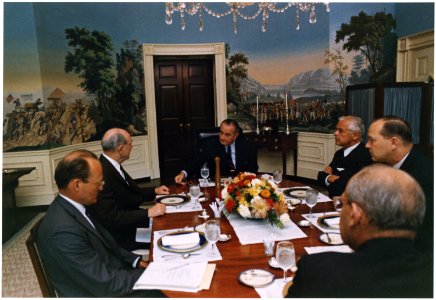 Tuesday Luncheon - NARA - 192572