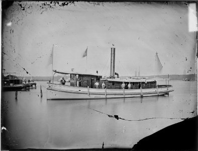 Tug Clyde on James River, Va - NARA - 529343 photo