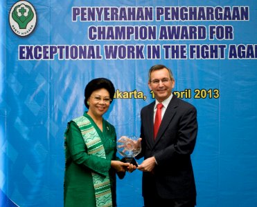 Tuberculosis Achievement Award 3637126 (8670897940)