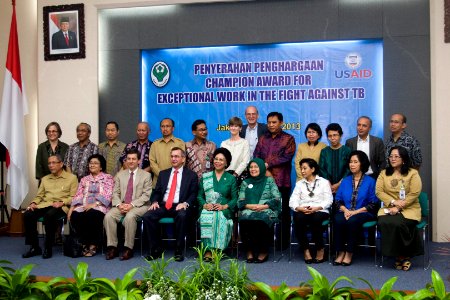 Tuberculosis Achievement Award (8670896582)