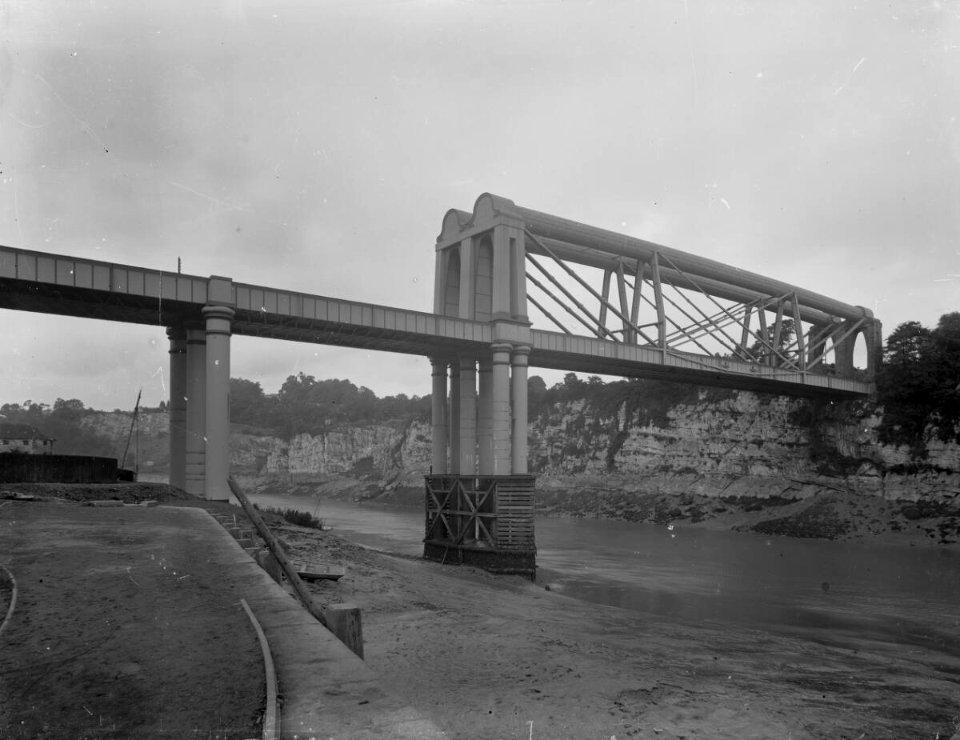 Tubular Bridge, Chepstow (4641135)