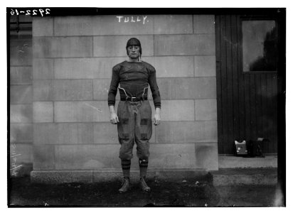 Tully LCCN2014694914