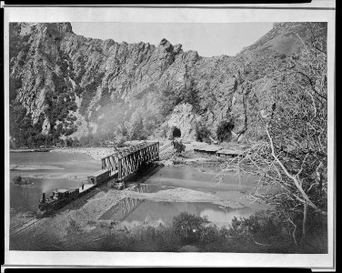 Tunnel -3, Weber Canyon, Utah LCCN2007686800