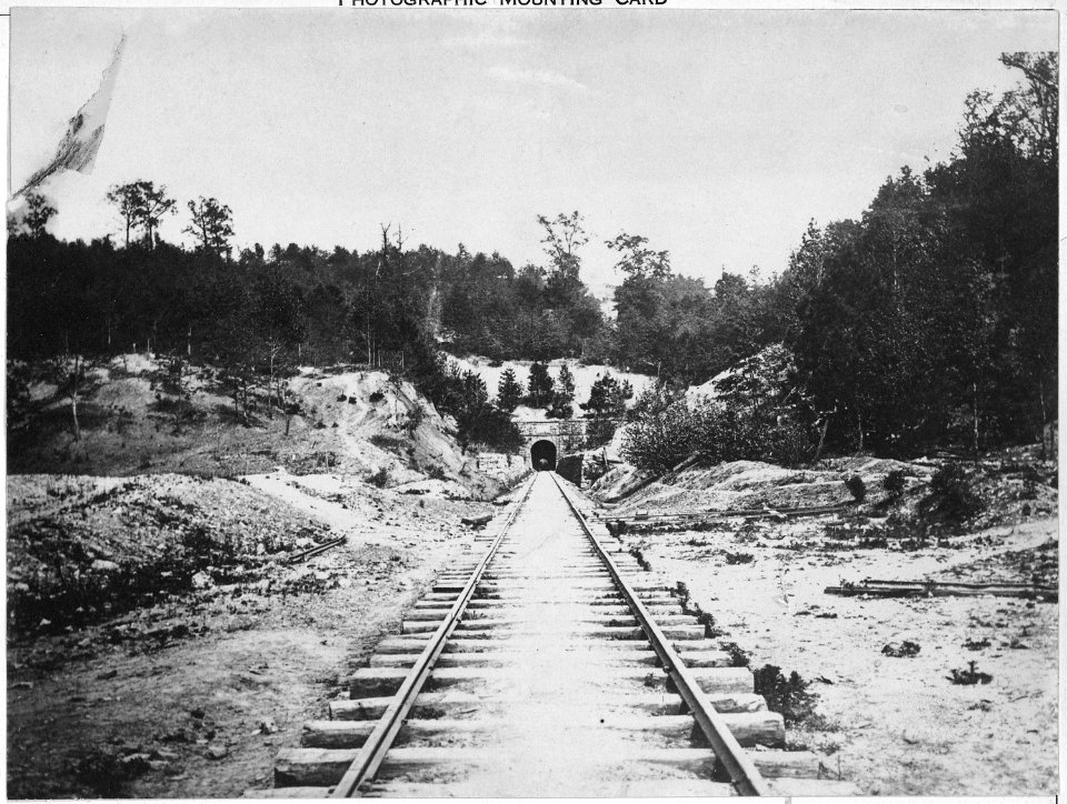 Tunnell Hill - NARA - 530443