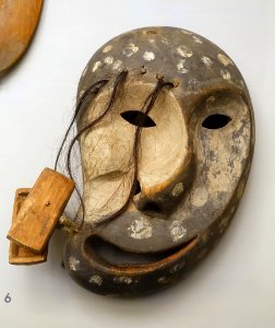 Tunghat spirit mask, Alutiiq or Yupik, Ugashik, Alaska, 1885 - Native American collection - Peabody Museum, Harvard University - DSC05863 photo