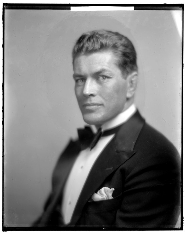 TUNNEY, GENE LCCN2016862534