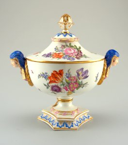 Tureen And Lid (Germany), ca. 1810 (CH 18305311)