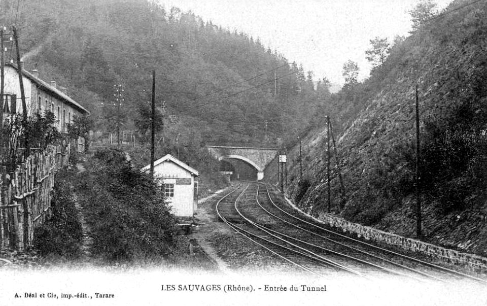 Tunnel-Sauvages-Entrée-1900