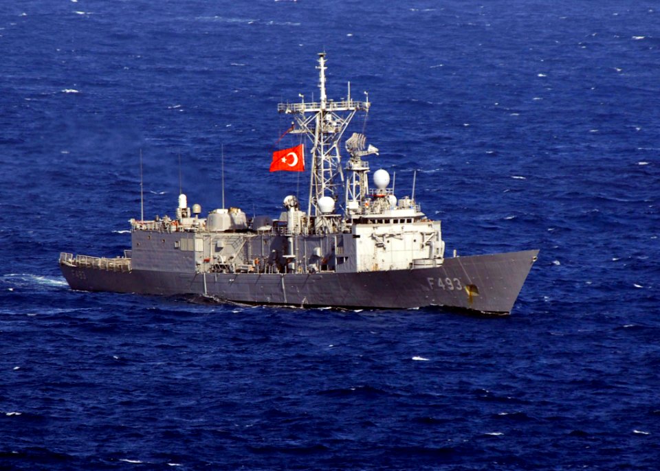 Turkish frigate TCG Gelibolu (F 493)