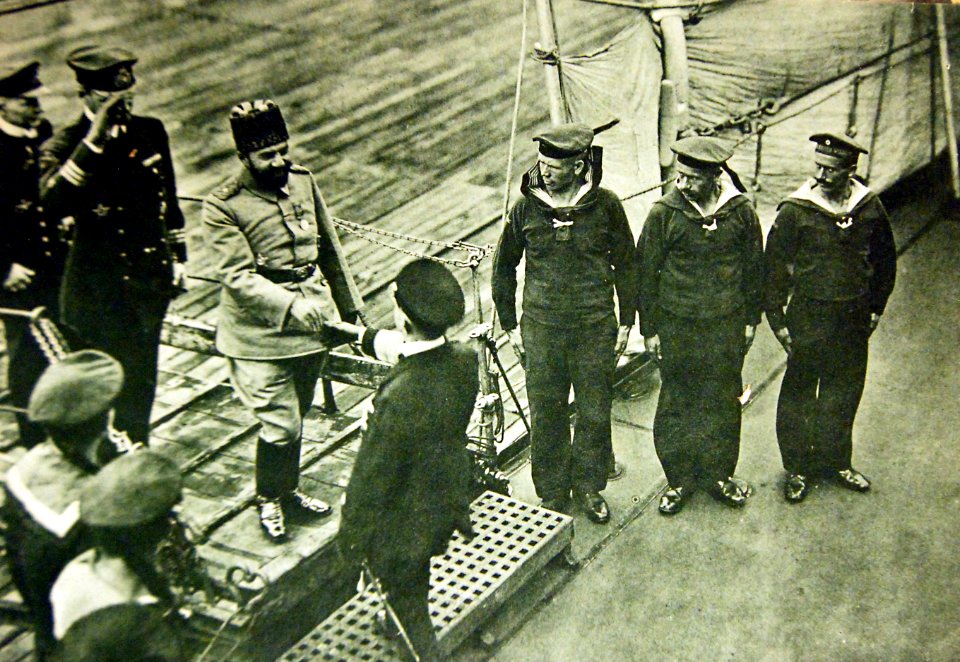 Turkish Navy minister Jemal Pasha and Fleet Admiral Scheer in Wilhelmshaven, WWI (29414892005)