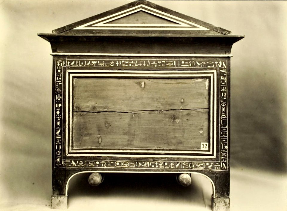 Tutankhamun tomb photographs 3 091
