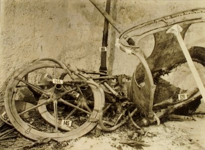 Tutankhamun tomb photographs 2 044