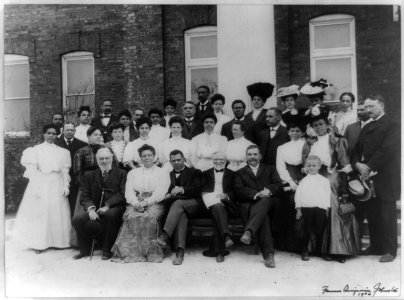 Tuskegee Institute faculty with Andrew Carnegie, Tuskegee, Alabama LCCN98503059 photo