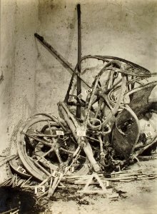 Tutankhamun tomb photographs 2 043