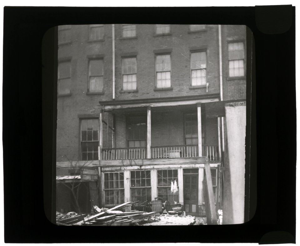 Turtle Bay Gardens, New York, New York. Townhouses before renovation, LCCN2007685045
