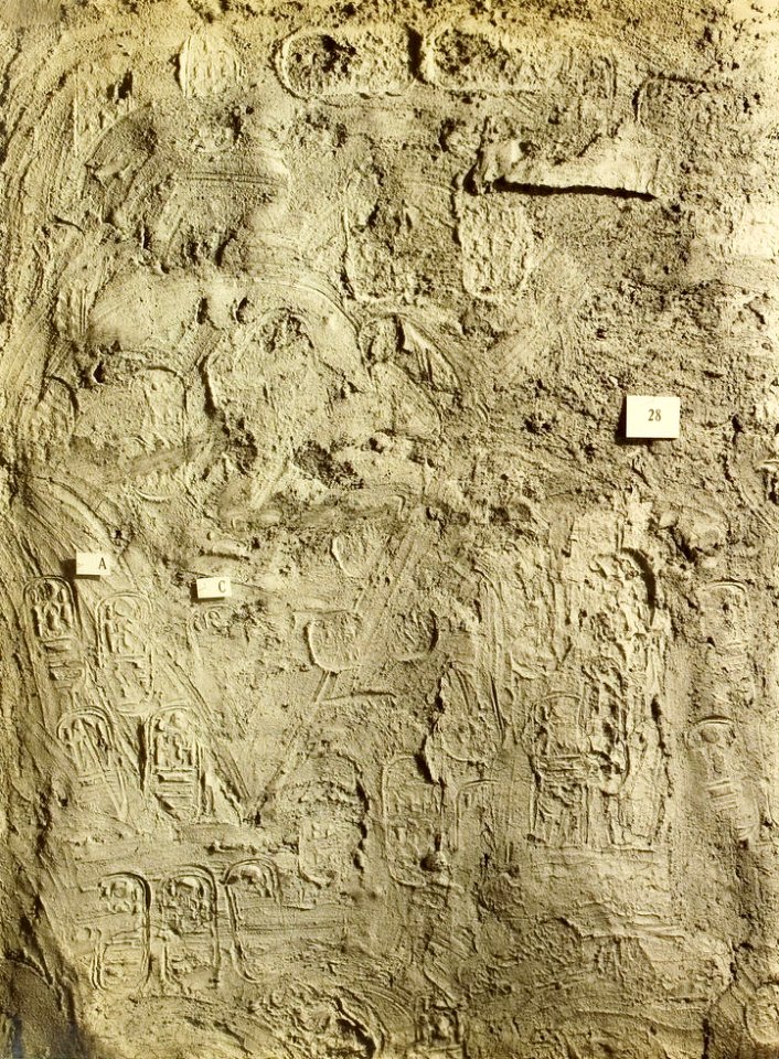Tutankhamun tomb photographs 4 283