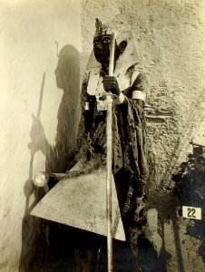 Tutankhamun tomb photographs 4 321