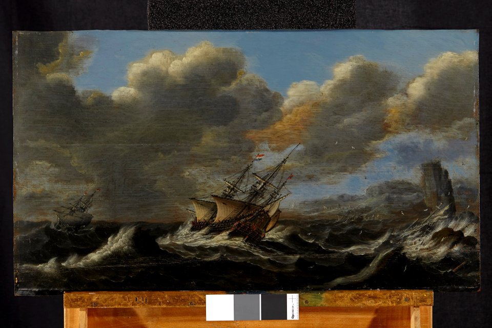 Två holländska krigsskepp seglar i storm utanför en klippig kust, från 1600-talet - Skoklosters slott - 98162