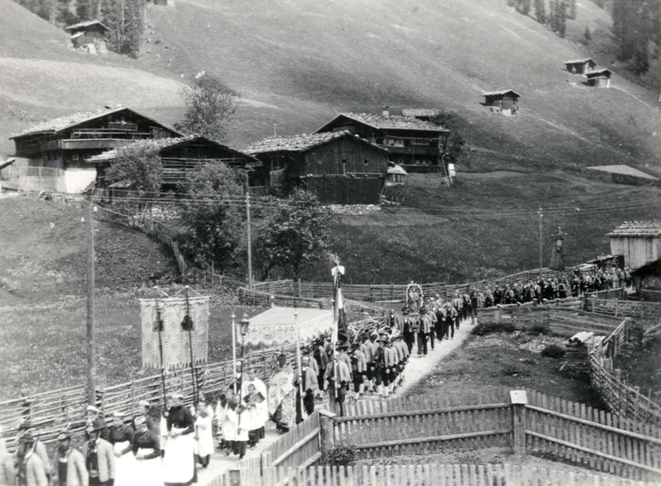 Tuxer Fronleichnamsprozession 1920