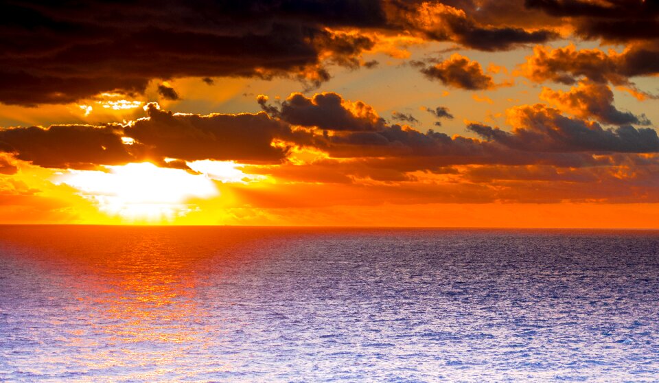 Beach horizon landscape photo