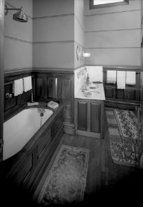 Twain House first floor bathroom HABS CONN,2-HARF,16-74