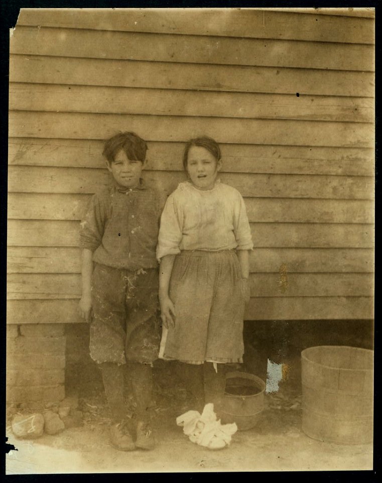 Twin spinners in Saxon Mill, Spartenberg (sic), S.C. Joe and Pearl Steading, 75 William St., make 44 cents a day each. Another sister works. Mother a widow. LOC nclc.02564