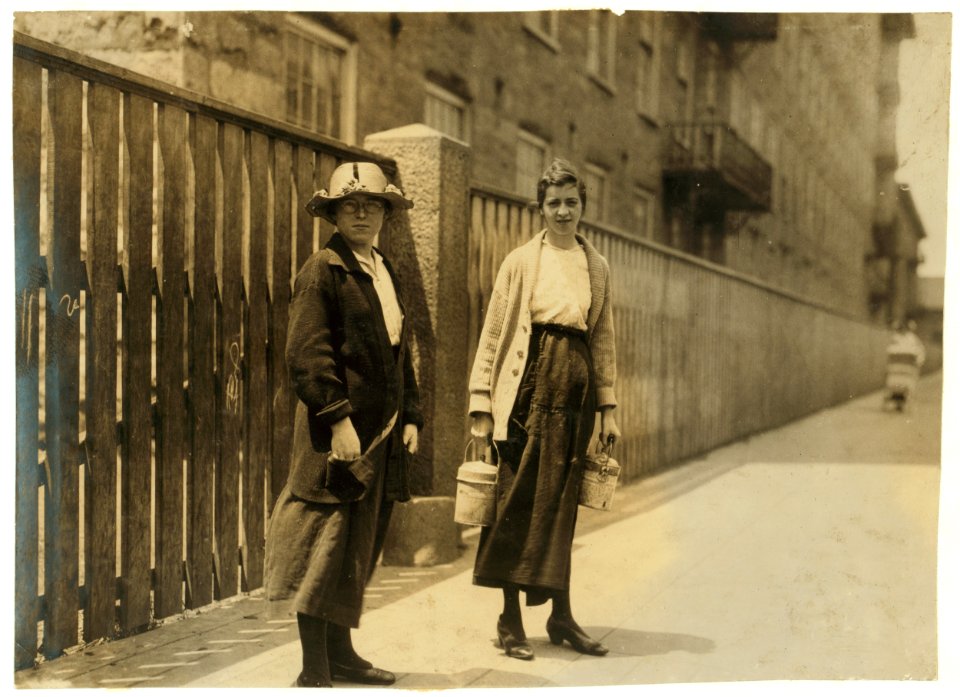 Two girls - 15 years - going home from Union Mill 11 A.M. LOC cph.3b33432