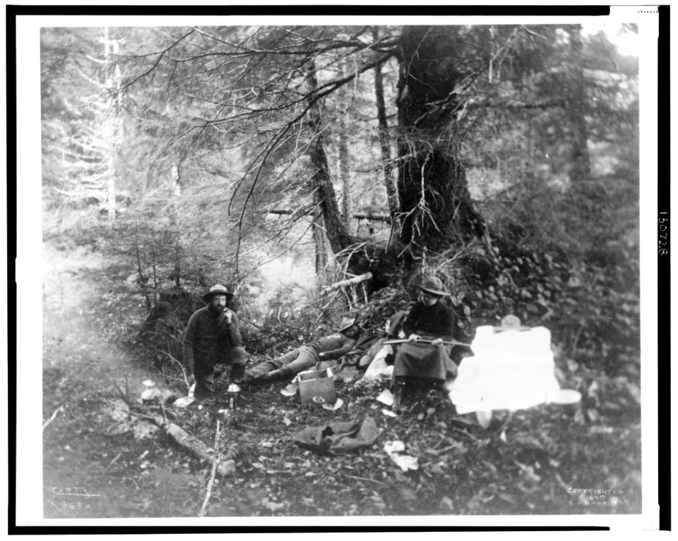 Two men and one women in forest in Alaska, 1899) - Curtis LCCN2002706857