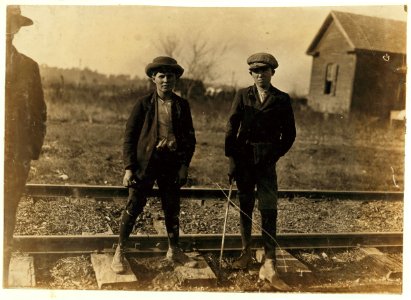Two spinners in Dillon Mill , Dillon S.C. Both said they had been in mill 7 years. LOC nclc.01489