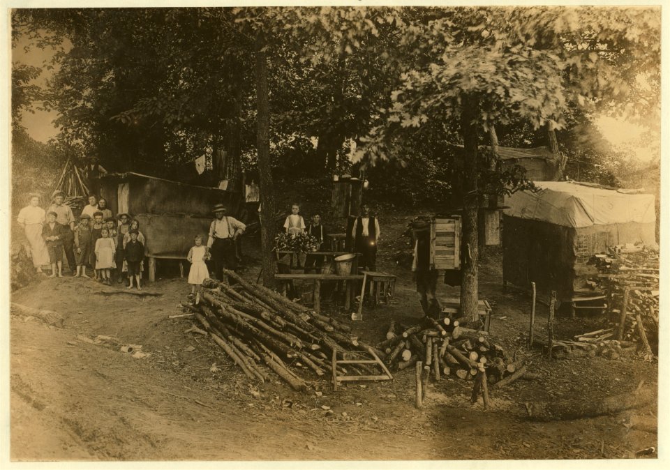 Typical cooking and eating quarters of berry pickers. Anne Arundel Co., Maryland. Courtesy of Maryland Child Labor Committee. LOC cph.3b38166