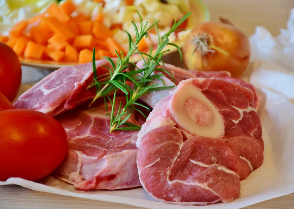 Beef osso buco leg slices