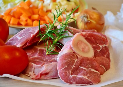 Beef osso buco leg slices