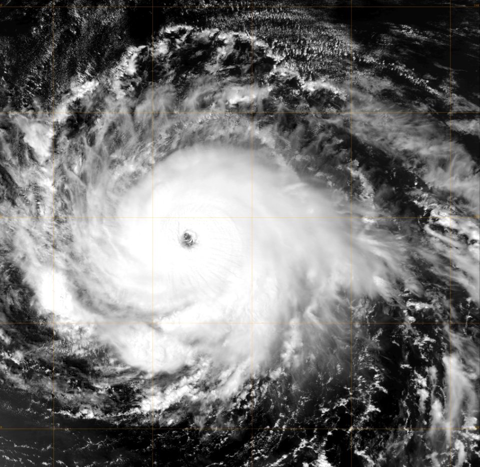 TyphoonYagi-NRL20-9-06-modiszoom250m