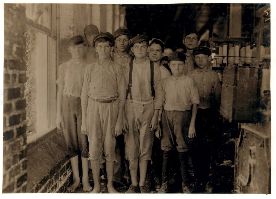 Typical workers in Barker Cotton Mills where good conditions prevail. See Alabama report. LOC nclc.02931